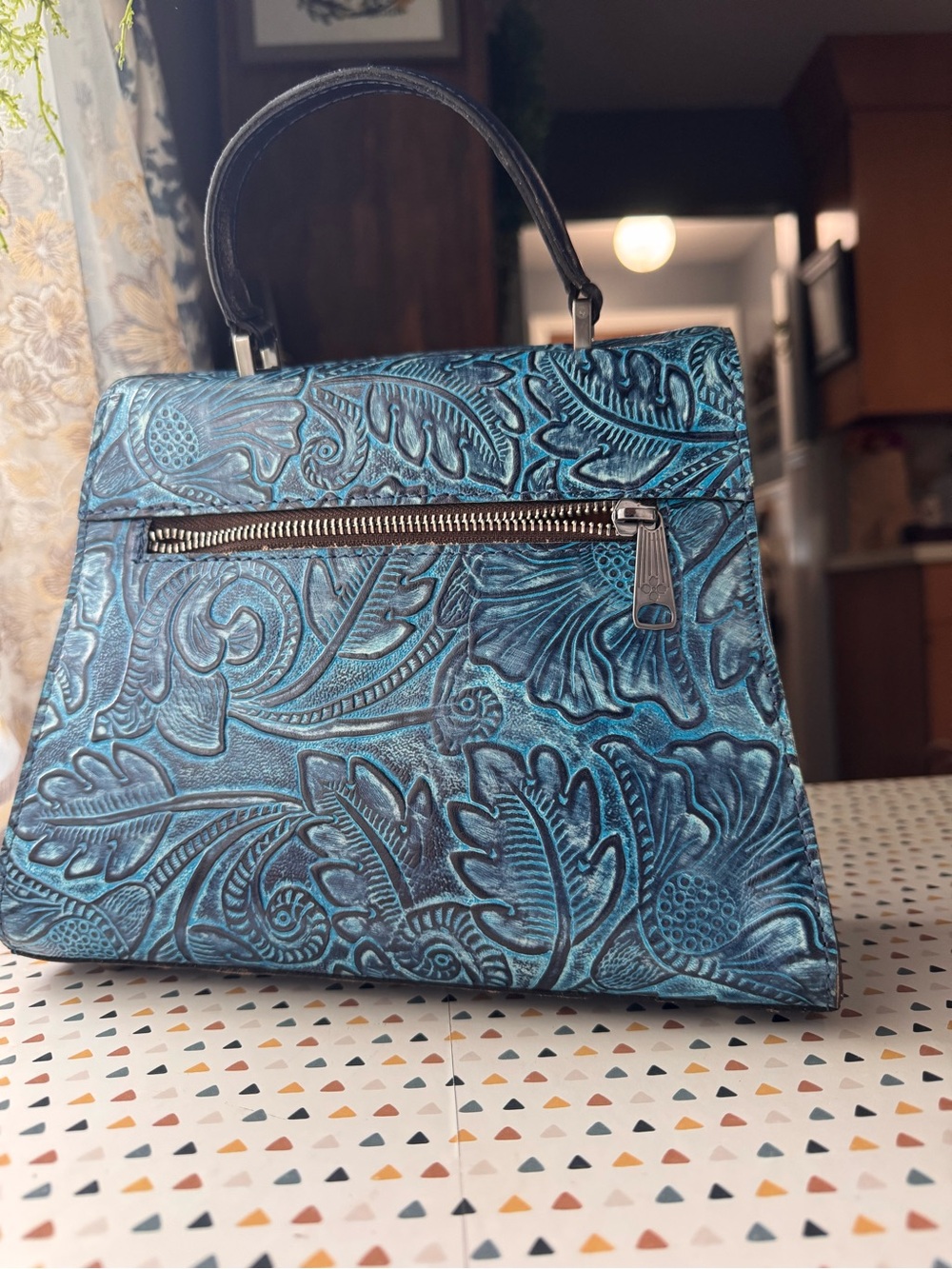 Shoulder Bags - Picture 5 of 12